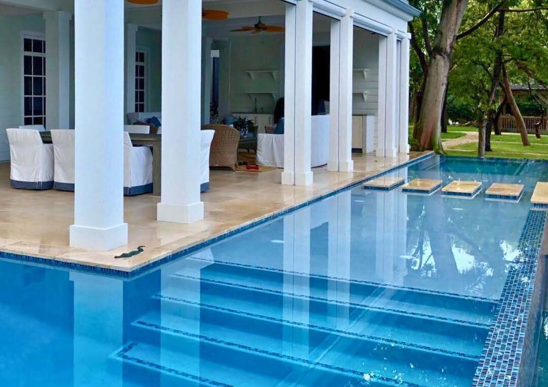 Oasis Pool & Spa