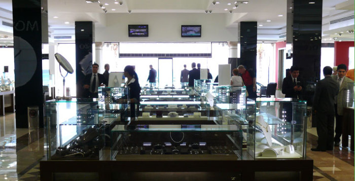 Diamonds International