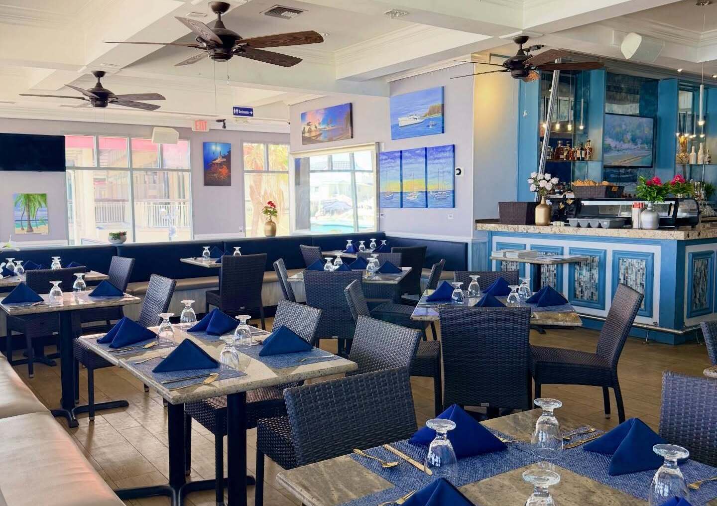 Sea Rock Bar & Restaurant