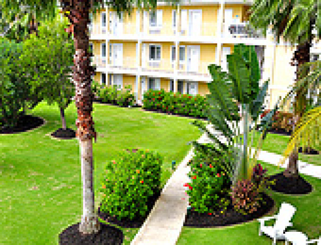 Sunshine Suites Resort